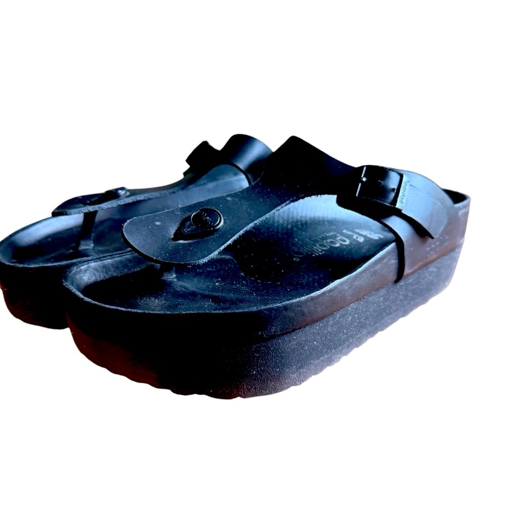 Birkenstock Papillio Black Platform Gizeh Exquisite Sandals